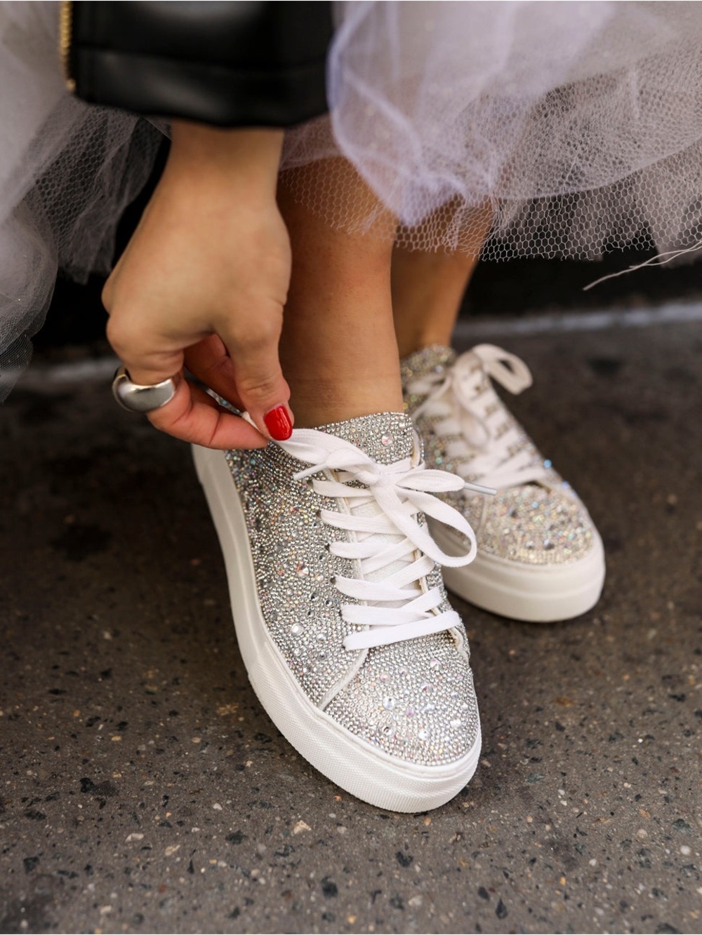 Betsey Johnson Sidny Rhinestone Platform Sneakers Silver Bride Sparkle Glam -6.5 - Picture 1 of 11
